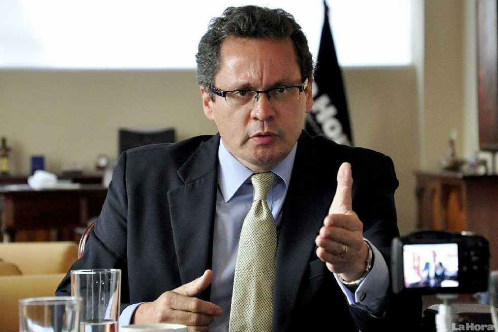 Nelson Zavala, candidato a la Presidencia por el Partido Roldosista Ecuatoriano.