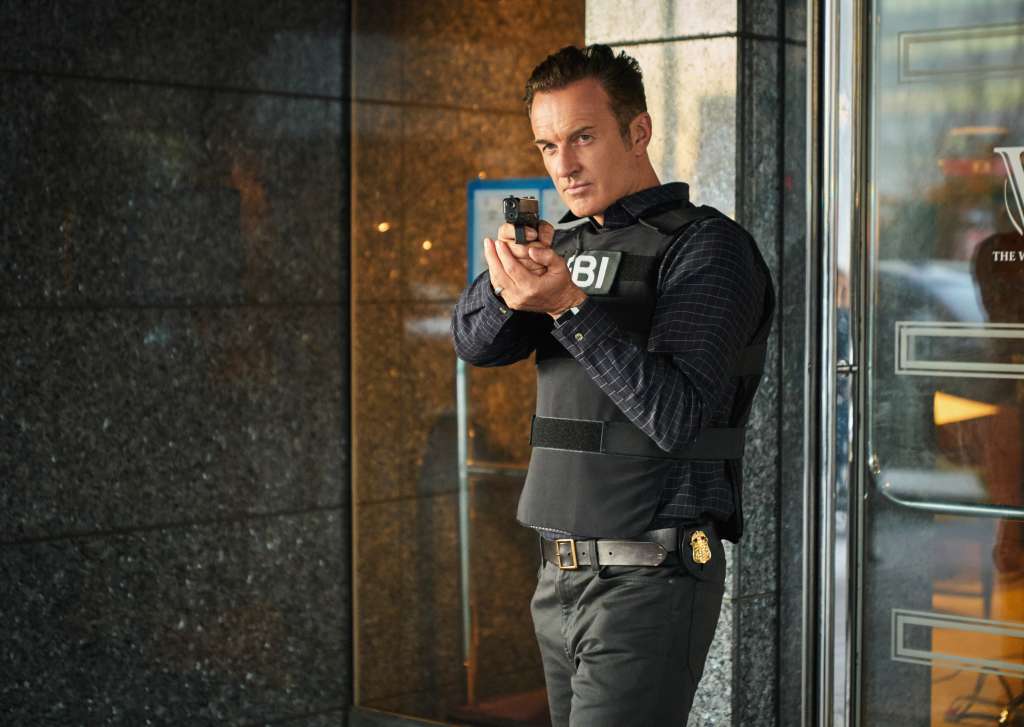 Julian McMahon es un actor que participa en "FBI: Most Wanted".