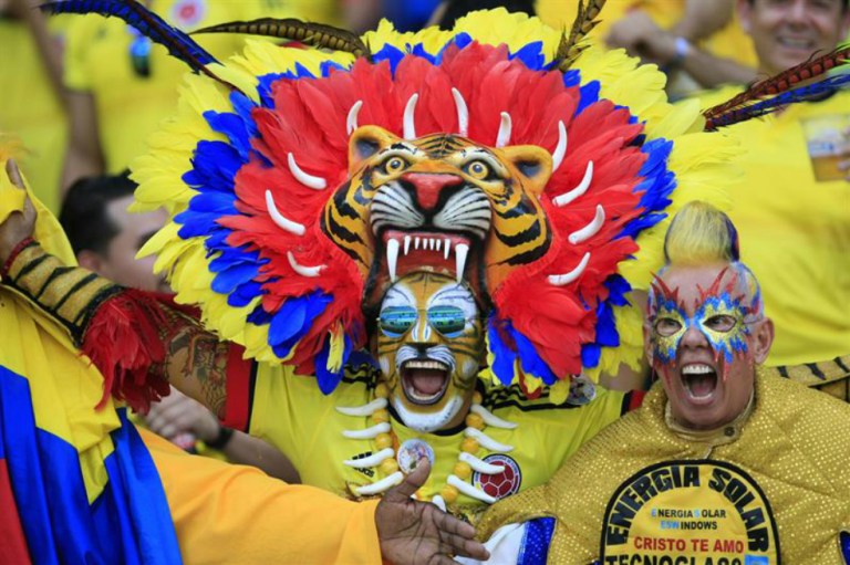 “Vamos al Mundial”, el mensaje con el que fue recibida la selección de Colombia en Lima