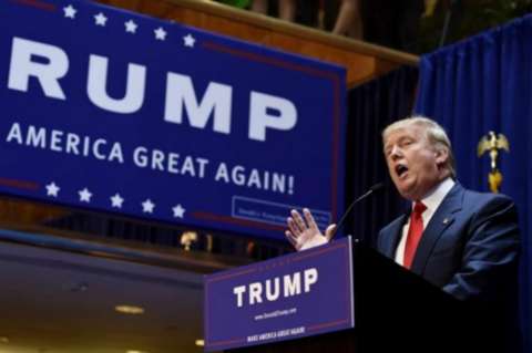 Trump acepta invitación de Peña Nieto para reunirse en México