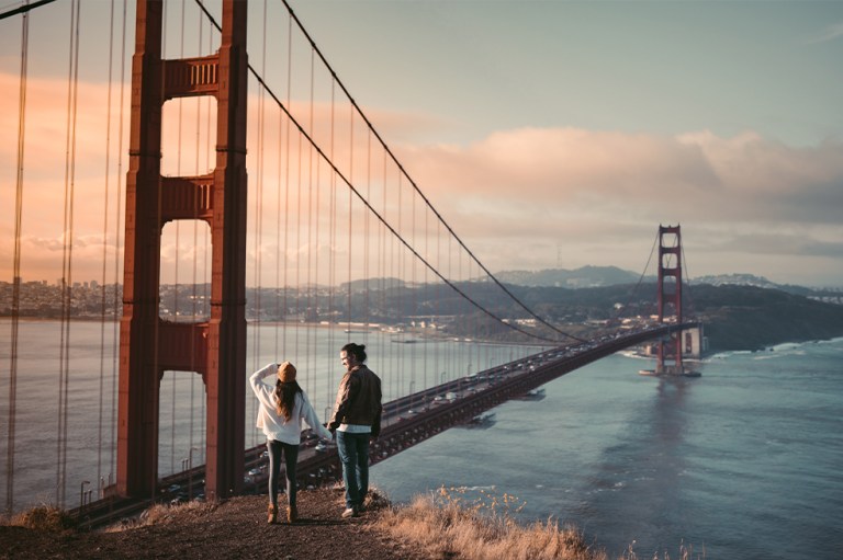 Para tener una cita romántica en San Francisco ten en cuenta que una cerveza cuesta US$6.2, el taxi US$18.7 y la cena US$50.3