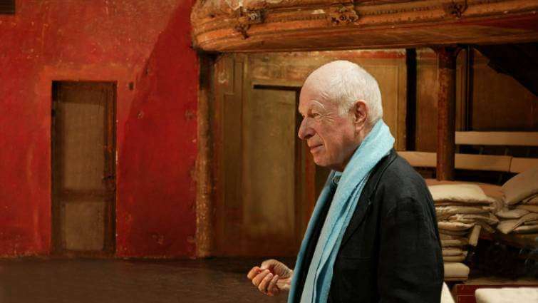 Peter Brook, uno de los referentes más importantes del teatro europeo y mundial durante el Siglo XX. / Cortesía