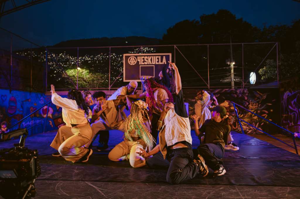Con un evento en la sede de 4Escuela, en el barrio Aranjuez en Medellín, se selló la alianza con Tomorrowland Foundation.