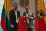 Carlos F. Galán y Eduardo Méndez acordaron que habrá hinchada visitante en la final