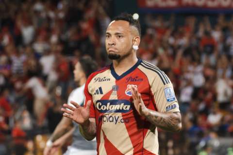 ¿Por qué son tan importantes los jugadores libres en el fútbol profesional colombiano?