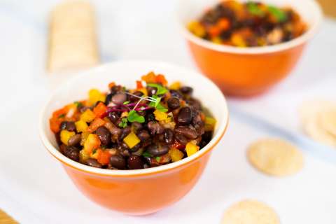Receta: pico de gallo con caraotas negras