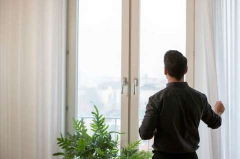 ¿Cómo escoger las cortinas adecuadas para sala? Expertas dan consejos