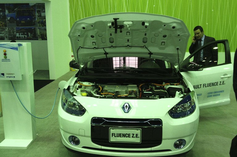 Renault se luce con sus autos eléctricos