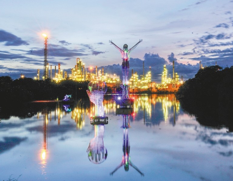 Barrancabermeja: entre el petróleo, el desempleo y el turismo