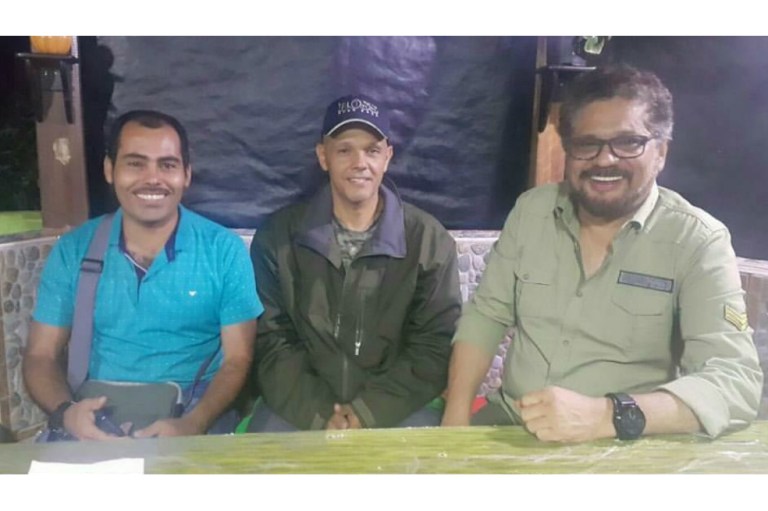 Iván Márquez y ‘El Paisa’ denuncian operativos militares en Miravalle (Caquetá)