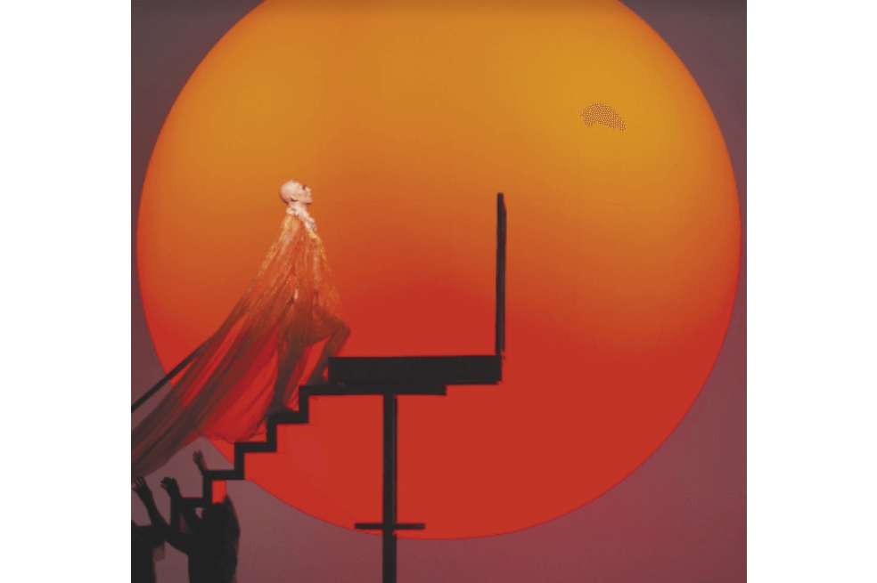 El contratenor Anthony Roth Costanzo cantará el papel de Akenatón, en la ópera homónima de Philip Glass. / Cortesía Met.