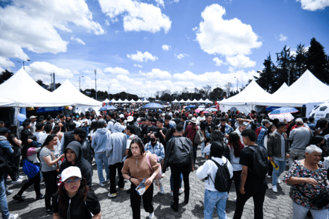 ¿Quiere estudiar? Todos a la U abre nueva convocatoria con más de 27.000 becas
