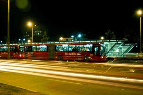 Transmilenio tendrá horarios extendidos e implementará rutas navideñas en diciembre