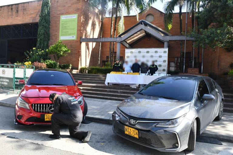 Capturaron a tres integrantes de banda que roba carros de lujo en Medellín
