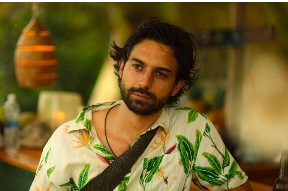 El actor Sebastián Eslava interpreta a Félix en la producción "Malayerba", realizada por Starzplay en Colombia.