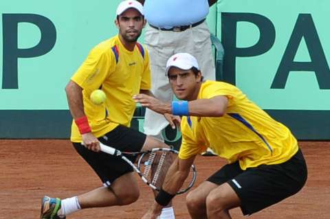 Cabal y Farah lideran equipo colombiano para la final de la Copa Davis