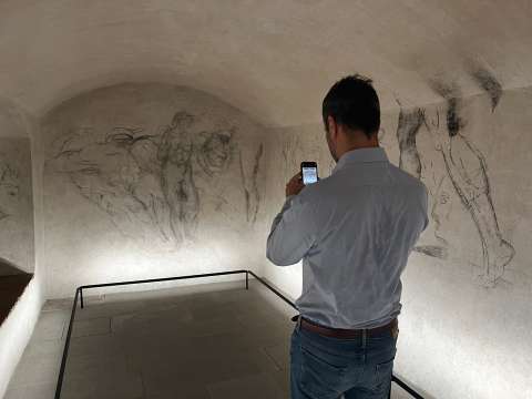 Descenso a la “sala secreta” de Miguel Ángel: los dibujos del genio se abren al mundo