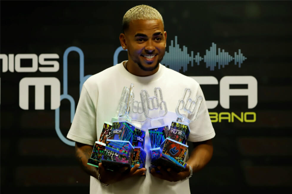 Ozuna en la entrega de los Premios Tu Música Urbano realizada en San Juan de Puerto Rico el 5 de marzo de 2020. / EFE