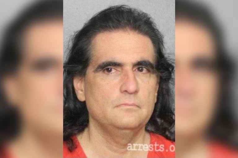 La ficha policial de Saab, quien dice que no tiene “nada que colaborar con EE.UU.”