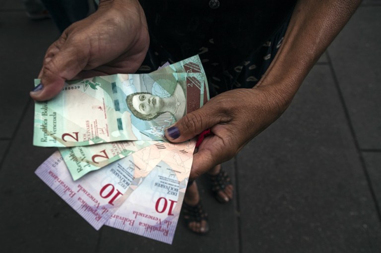 FMI prevé aceleración de hiperinflación en Venezuela hasta 10.000.000%