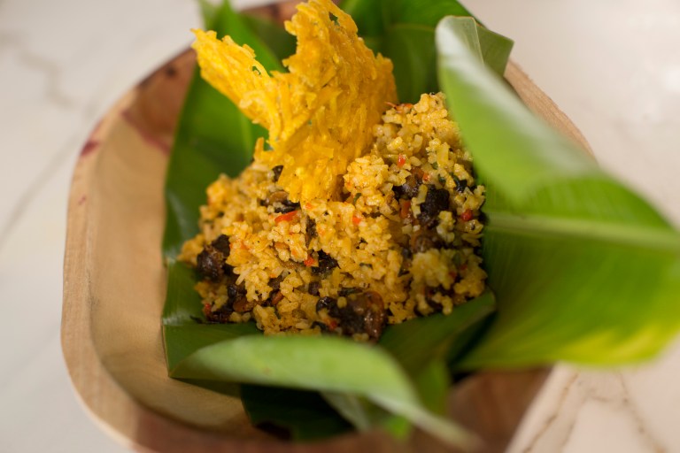 En Semana Santa aprende a preparar un exquisito arroz de piangua