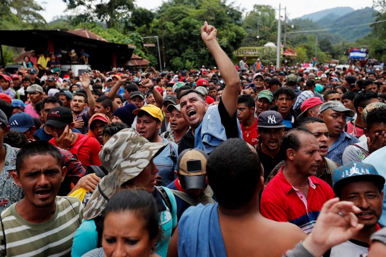 Una caravana de 1.000 inmigrantes hondureños con destino a EE.UU. molesta a Trump