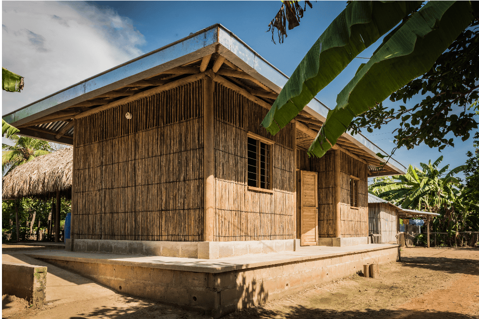 En La Mojana se impulsa un proyecto para elaborar casas que estén adaptadas a riesgos climáticos, como las inundaciones.