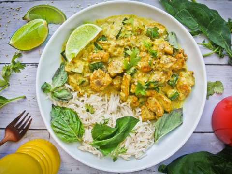 La receta para preparar un apetitoso pollo al curry con vegetales