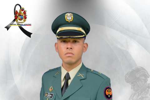 Un subintendente muerto y seis heridos en ataque con drones en Suárez (Cauca)