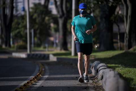 ¡No se exponga! Consejos para hacer actividad física al aire libre en cuarentena