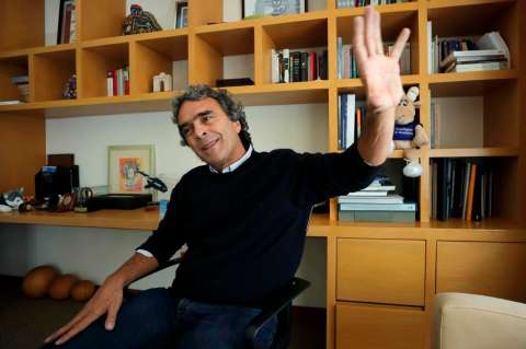“No soy de los que presentan ideas en trinos incendiarios”: Sergio Fajardo