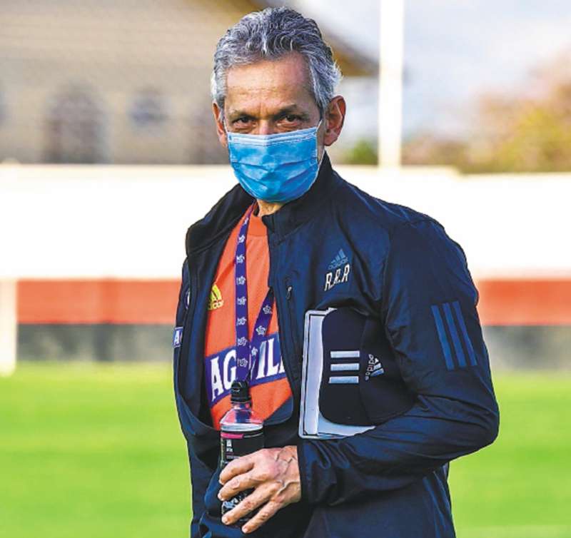 Reinaldo Rueda también dirigió a la selección de Chile.