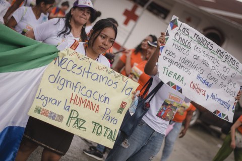 Entre abrazos y tambores, las mujeres en Chocó trazaron una ruta hacia la paz