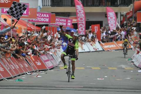 Cristian Montoya ganó en El Santuario y hay nuevo líder en el Clásico Rcn
