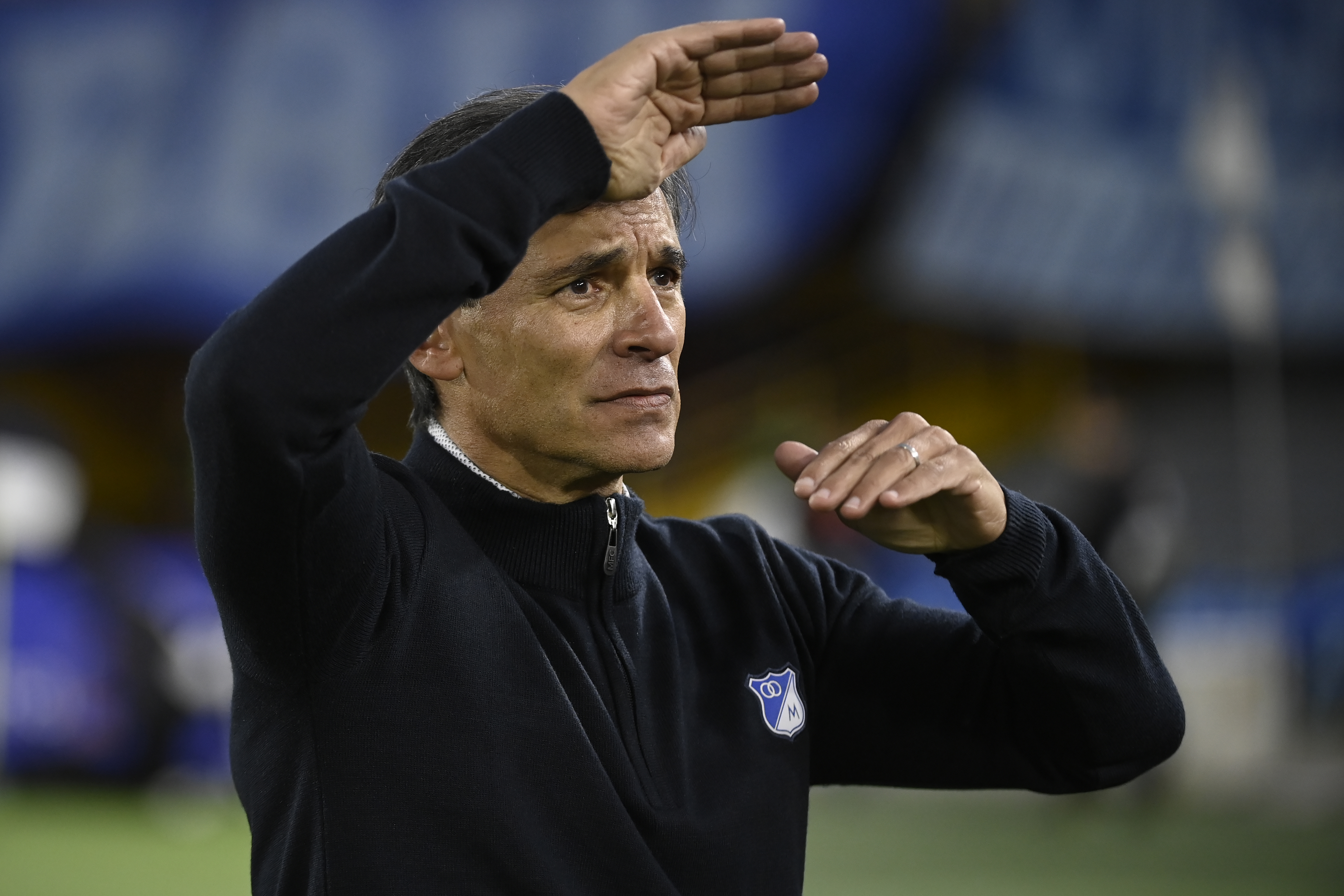 Director técnico argentino que dirige a Millonarios, durante el compromiso ante Bucaramanga por la primera fecha de la Liga Betplay 2026-II.