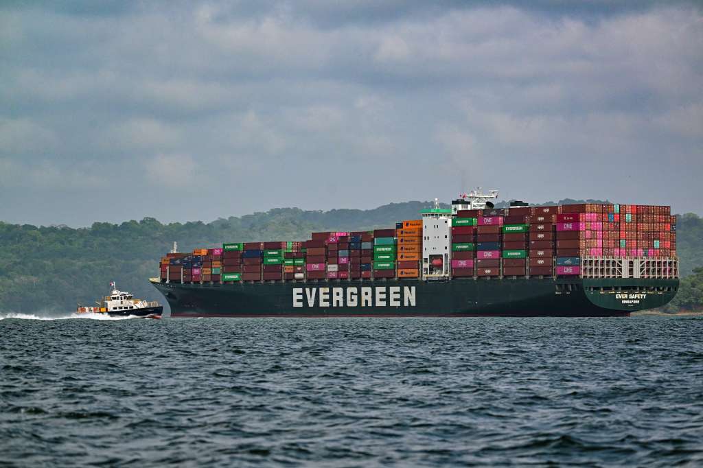 A cargo ship prepares to enter the Agua Clara locks in Colon, Panama on May 14, 2024. (Photo by MARTIN BERNETTI / AFP)