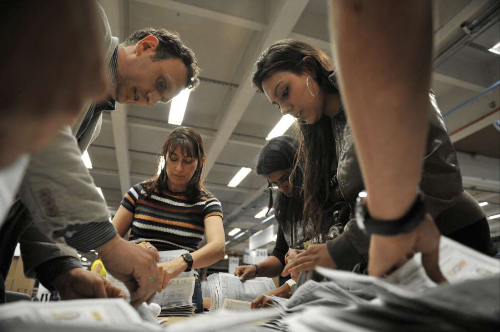 Las autoridades se preparan para las elecciones regionales que se desarrollarán el 27 de octubre en todo el país. / Gustavo Torrijos - El Espectador