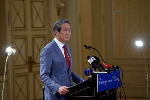 Chung acusa a Blatter de "interferencia" en su campaña para la FIFA