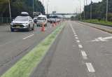 ¿Qué significa la línea verde en carretera y qué pasa si no se acata?