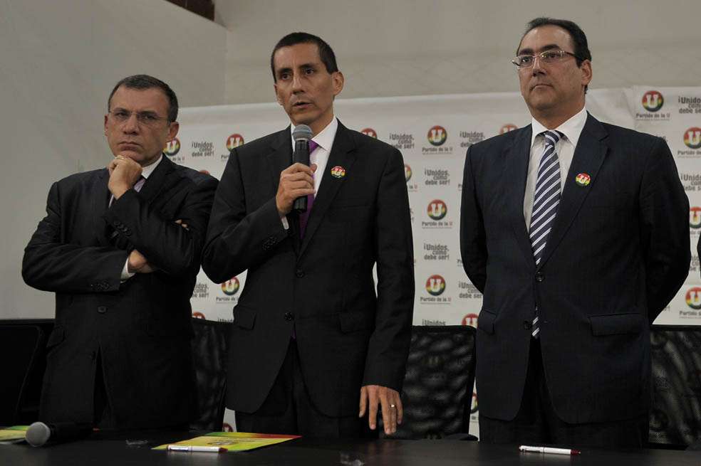 Jimmy Chamorro encabezará la lista de la U al Senado. Lo acompañan Roy Barreras, senador, y Sergio Díaz-Granados, presidente de la U. / Andrés Torres