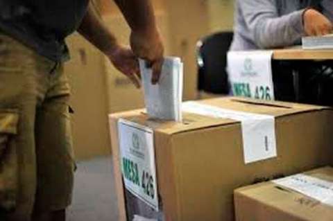 Advierten que Bogotá no está exenta del trasteo de votos