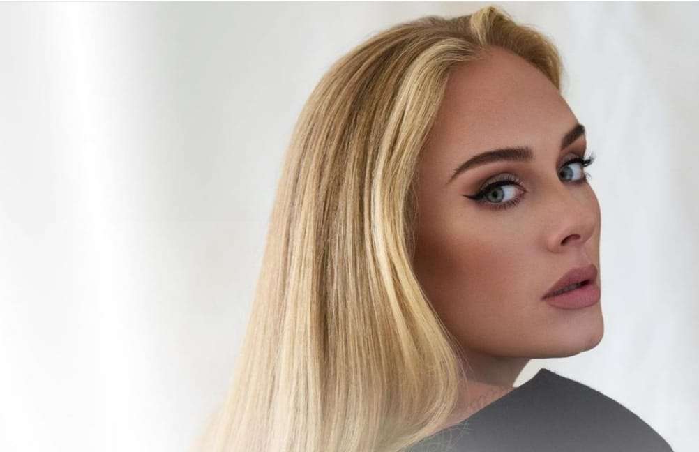 Adele acaba de lanzar su cuarto álbum de estudio titulado '30'.