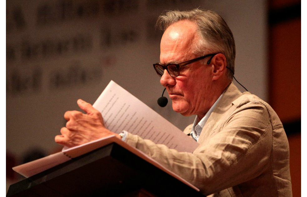 El escritor Fernando Vallejo abre la Feria del libro de Cúcuta, que empieza el 4 de septiembre, con la conferencia "El desastre de Colombia y el Planeta”. / EFE