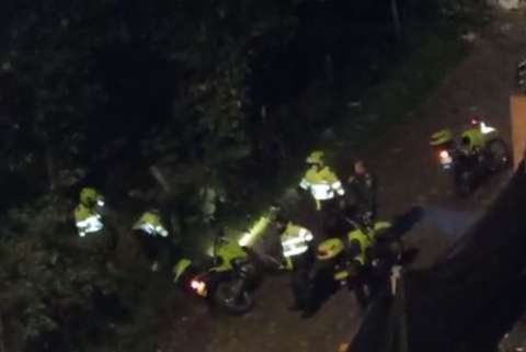 “Los arrinconaron en el monte y les pegaron”: denuncia de abuso policial en vía La Calera