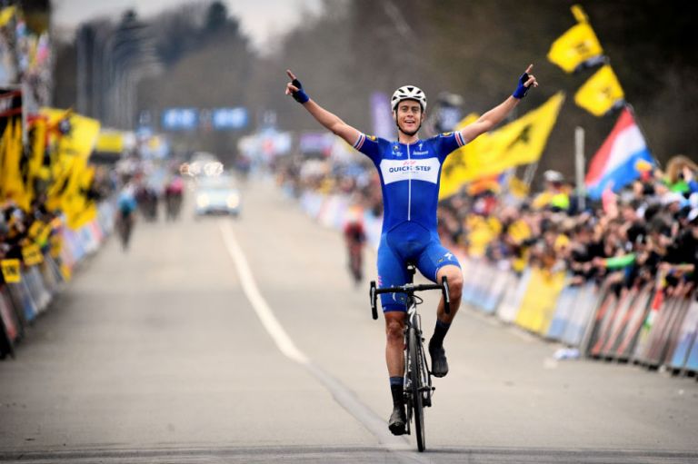Niki Terpstra logró en Flandes la primera victoria holandesa en 32 años