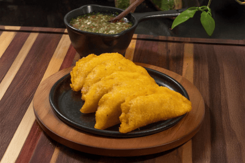 Con siete ingredientes prepara estas empanadas de atún