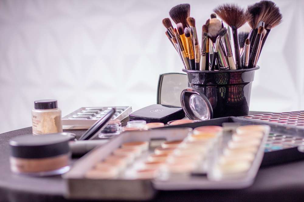 Esta tendencia de maquillaje está en furor en redes sociales.