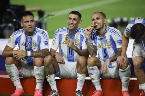 Escándalo en Italia: Di María y Paredes, investigados por apuestas ilegales