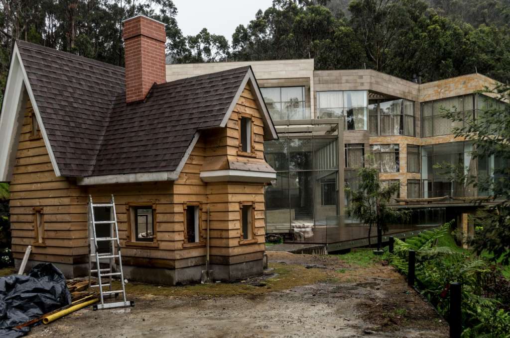 Dentro del predio Monterodro se construyó una casa de muñecas junto a la casa principal. / CAR Cundinamarca