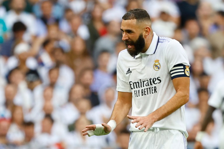 Benzama no estará ante Rayo Vallecano y prende las alarmas a 14 días del Mundial